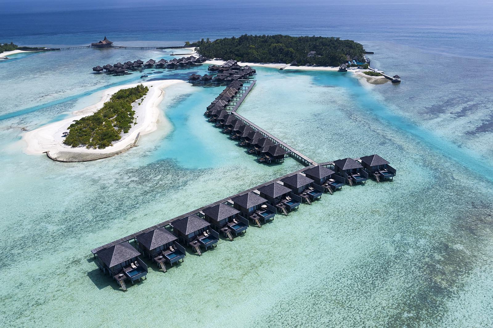 Anantara Veli Maldives Resort gallery image 1